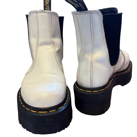 Dr. Martens 2976 Smooth Size 5 White Leather Platform Quad Chelsea Boots - Picture 3 of 14